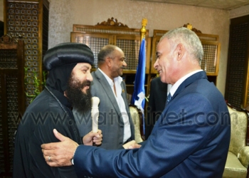 أسقف السويس يهنئ المحافظ بمناسبة عيد الأضحى المبارك