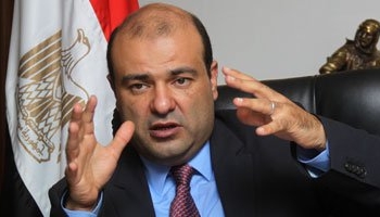 وزير التموين يحدد المستندات المطلوبة لاستخراج بطاقات صرف الخبز