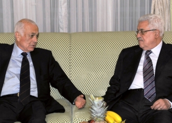 عباس والعربي يبحثان الوضع الخطير في القدس