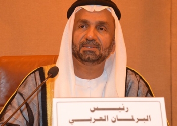 البرلمان العربي يدين محاولة اغتيال النائب محمد عمر طلحة