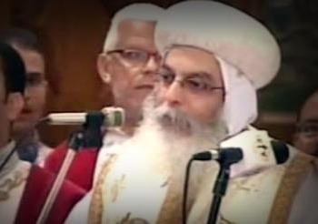 عودة مطران 6 اكتوبر لمقره بعد زيارة لامريكا