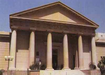 أثريو الإسكندرية يطلقون صرخة لإنقاذ المتحف اليوناني الروماني