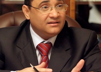 بعد توقف ” الصندوق الاسود “.. عبد الرحيم على ضيفاً ب ” صالة التحرير” 