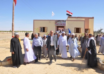 افتتاح بعض المشروعات الجديدة بمركزى الفرافرة