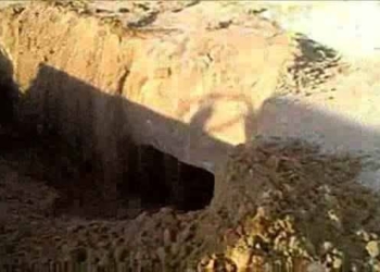 حرس الحدود يكتشف نفق حدودي بأحد المنازل بمدينة رفح