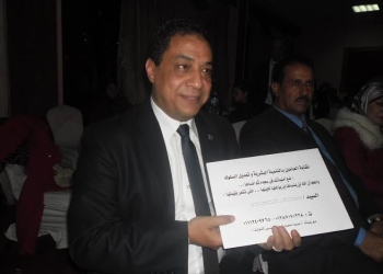 نقابة العاملين بالتنمية البشرية وتعديل السلوك بوزارة القوى العاملة تكرم الصحفى حسنى حافظ كٱفضل شخصية صحفية لعام 2014