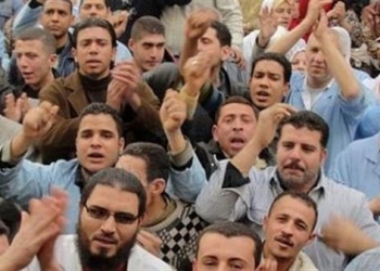 عمال مصنع (بيبسى كولا) بسوهاج يستغيثون لإغلاقه