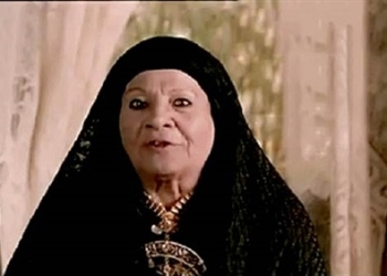 وسط غياب الفنانين.. تشييع جثمان الفنانة ثريا إبراهيم 
