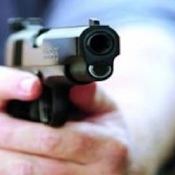 رقيب شرطة يفتح النار على أسرة في قريته بالمنوفية 