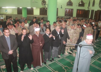 الفيوم تؤدى صلاة الغائب على أرواح شهداء سيناء
