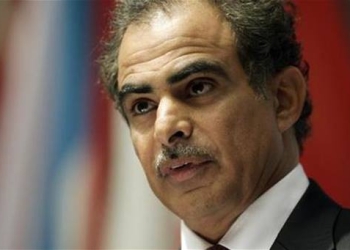 وزير النفط العماني ينتقد سياسة أوبك بشأن الأسعار وحصة السوق