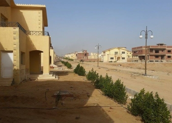 تعدى ميتر يؤكد: أراضى مصر الزراعية تتحول الى منتجعات سياحية
