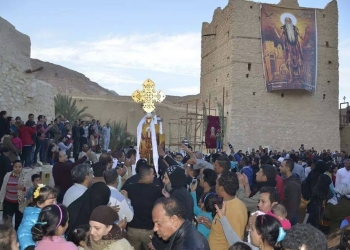 الاحتفال بعيد الأنبا بولا أول السواح ببوش والبحر الأحمر