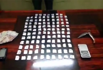 بالفيديو.. ضبط شكوكو في دمياط وبحوزته 107 تذكرة هيروين