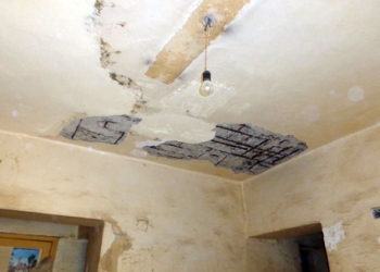  إخلاء 5 وحدات سكنية بحى فيصل بالسويس