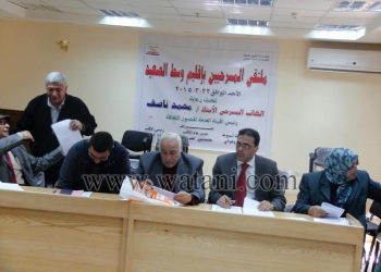 مائدة مستديرة لمناقشة معوقات المسرح في وسط الصعيد  