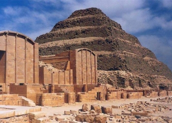 نص تقرير اللجنة الهندسية عن “هرم زوسر”