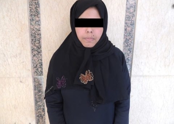 ضبط مسجلة خطر بحوزتها 300 قرص مخدر 