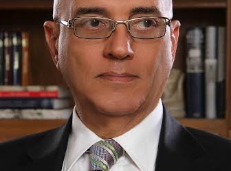 محمد سلماوى يطالب شعراء آسيا بالتصدي للإرهاب