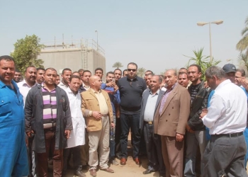 بالفيديو والصور محافظ الفيوم يشهد تجارب تشغيل أول وحدة متنقلة لمعالجة الصرف الصحى