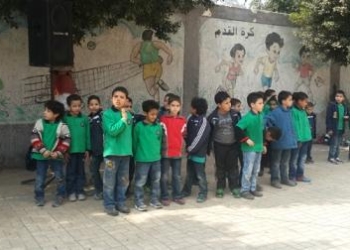 بدء تطبيق مشروع (التعلم عن طريق اللعب) بالقناطر الخيرية