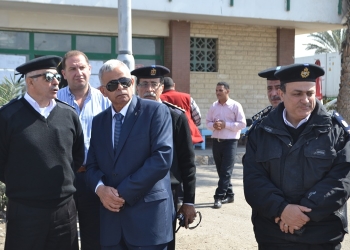 بالصور محافظ السويس يتفقد الحالة الأمنية بنفق الشهيد أحمد حمدي
