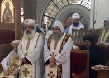 أساقفة بالمنيا : واهم من يظن انه يستطيع زعزعة الكنيسة المصرية 