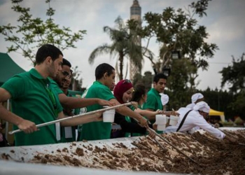 جمعية رسالة ” هى شريك الخير فى مهرجان أكبر طبق للفول المصرى