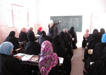 تخرج 100 شخص من محو الأمية في سوهاج