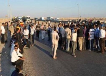 وقفة احتجاجية لأهالى سوهاج للتنديد باختطاف سائق