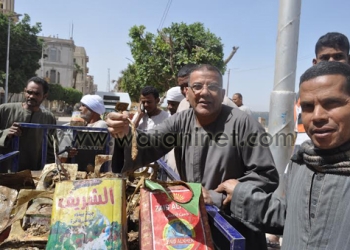 بالصور…ضبط 3 أطنان فسيخ فاسد بإسنا