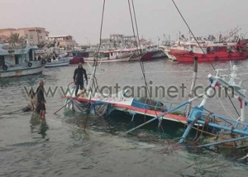 غرق المركب ” رزق عبد ” بميناء بورسعيد 