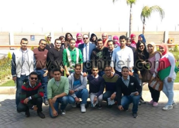 طلاب اللوجستيات يزورون شركة قناة السويس للحاويات 