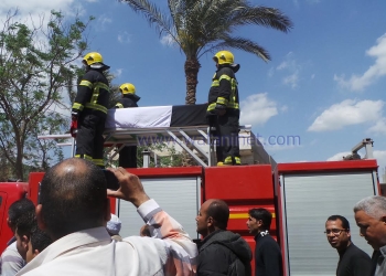 صور .. تشييع جثمان شهيد مدرعات الدورية بمسقط رأسه 