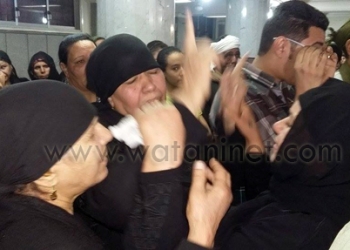 بالصور .. بكاء وعويل أهالي الشهيد”اليشع” في سوهاج