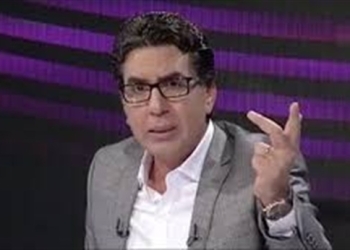 بلاغ ضد محمد ناصر يتهمه بالسب والقذف والتحريض على قتل ضباط الشرطة والجيش