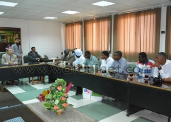 نائب رئيس جامعة أسيوط يستقبل وفد جامعة المشرق السودانية 