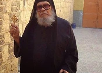 مطالبات بحفظ مقتنيات أنبا ميخائيل مطران أسيوط  داخل مزاره