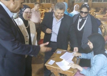  رئيس جامعة الزقازيق ونائبه يتفقدان لجان الإمتحانات 