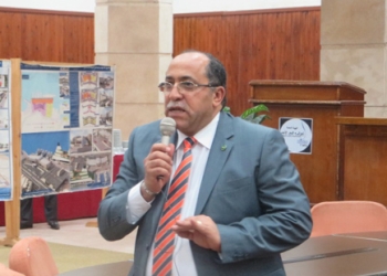 “أبو سنه” يعقد اجتماع تشاورى مع شركات الشحن و التفريغ لتداول و تخزين الفحم بموانئ الهيئة