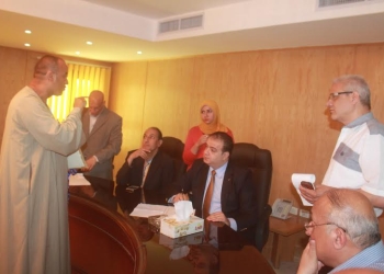 محافظ الفيوم يواصل لقاءاته الأسبوعية لخدمة المواطنين 