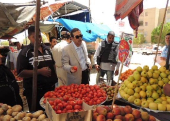 مدير أمن الوادى الجديد يتفقد اسواق الخضراوات والفاكهة لمراقبة الأسعار