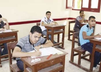 5568 طالب و طالبة يؤدون أمتحانات الدبلومات الفنية بالسويس غداً 