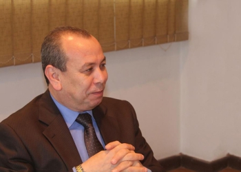 محافظ دمياط:بدء مشروع تشغيل عدد 33 سيارة لتوفير السلع الغذائية 