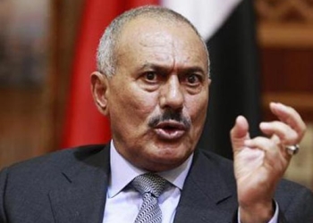 غموض مصير علي عبد الله صالح جراء غارات علي منزله
