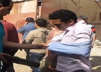 تفتيش طلاب مدرسة 6 أكتوبر قبل دخول اللجان