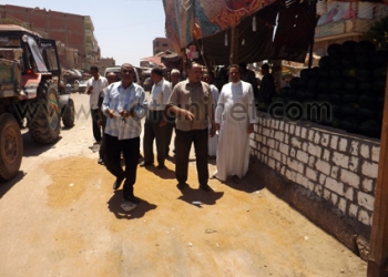 حملة لرفع الإشغالات والباعة الجائلين بمركز ومدينة اطسا