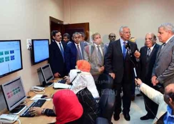 محلب ولبيب يفتتحان غرفة العمليات المركزية للمشروع القومى للتنمية المجتمعية 