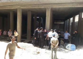 بالصور قوات الامن بالاسكندرية تصر على تنفيذ قرار هدم مبنى خدمات تابع لكنيسة بالعامرية والكنيسة ترد : لم يصلنا أى اخطار 