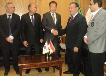 إنشاء أقسام للغة الصينية والكورية والهندية بجامعة بنها